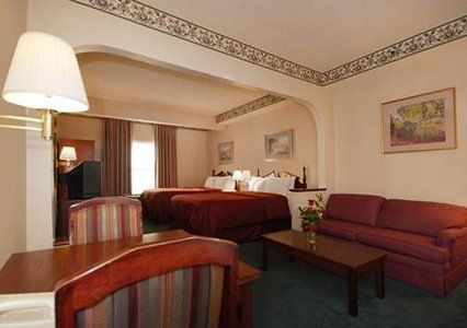 Inn Clarion & Northwest 3*